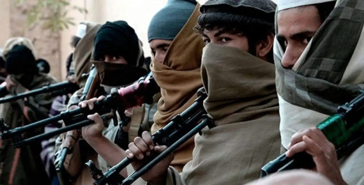 Los talibanes ratifican que el martes tomarán el control del aeropuerto de Kabul