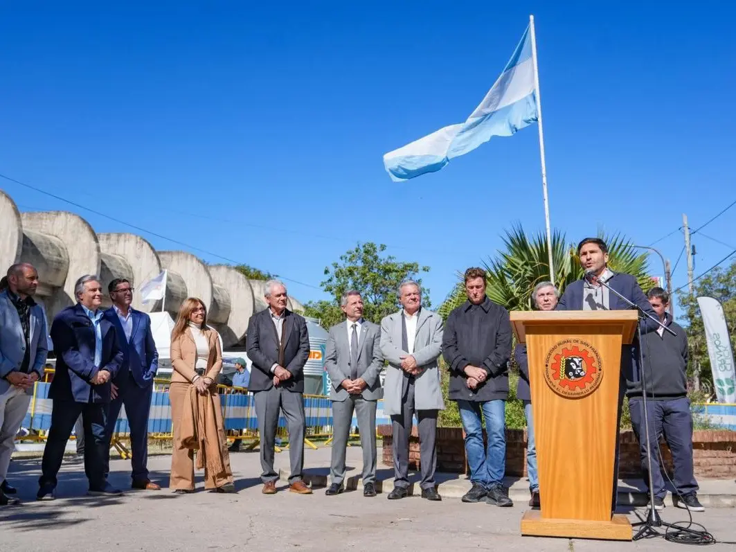 Pullaro pidió el fin de las retenciones al campo: "Este es el ADN de nuestras provincias"