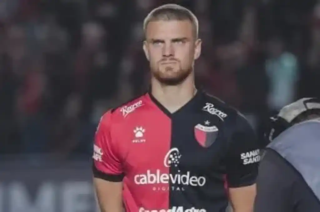 Conflicto en Colón: Lucas Beltrán se fue sin autorización del club