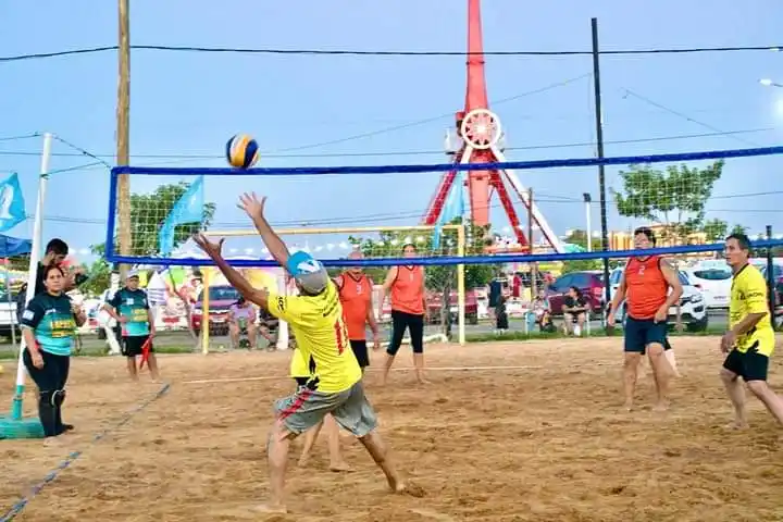 A toda costa definió
sus actividades deportivas