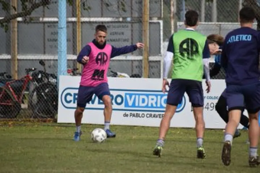 Juan Cruz Robledo,el juez para Atlético en Villa Crespo