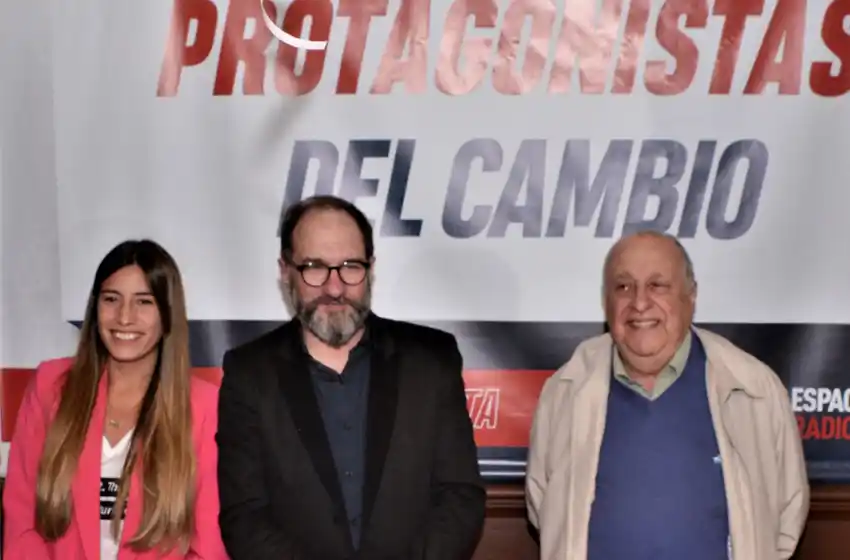 "Queríamos un comicio transparente, pero empezó el fraude en Mar del Plata"