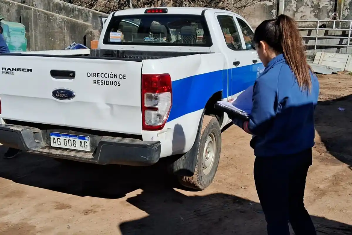 Durante agosto y septiembre controlarán el estado de los vehículos y maquinarias municipales