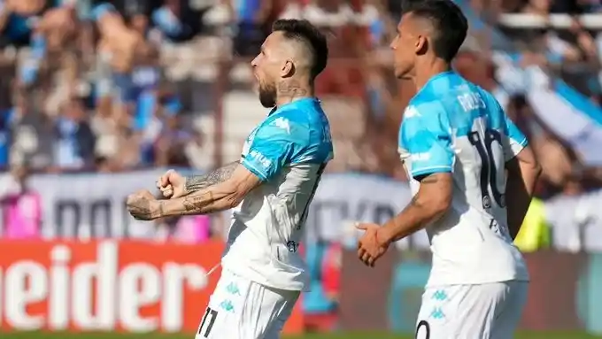Racing lo dio vuelta ante Tigre en el alargue y será rival de Boca en la final