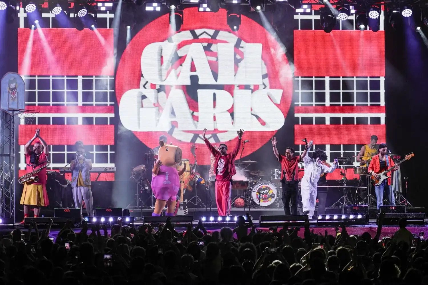 Fan Fest en Rafaela, Rosario y Santa Fe: una noche de música y celebración masiva - 2