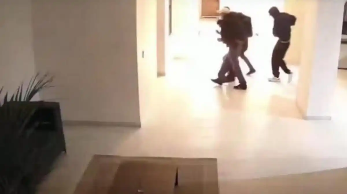 Revelan más imágenes del violento asalto a edificio de exclusivo sector del norte de Bogotá (VIDEO+FOTOS)