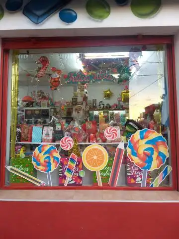 Candy Guay
