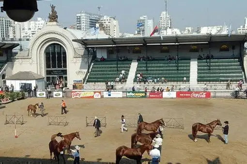 Es oficial la toma de posesión del predio de la Rural en Palermo