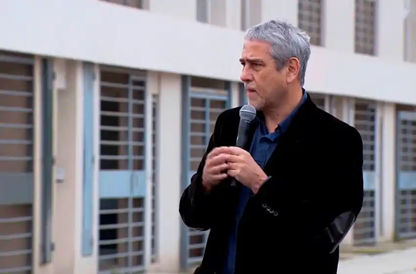 Ferraresi vuelve a la intendencia de Avellaneda