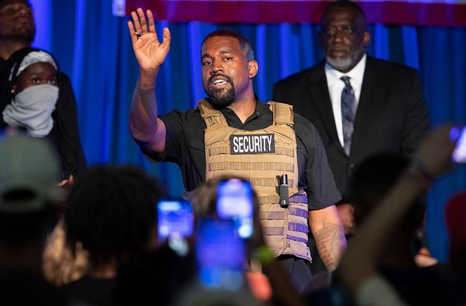 Kanye West estrenó campaña y propone dar un millón de dólares a quien tenga un bebé