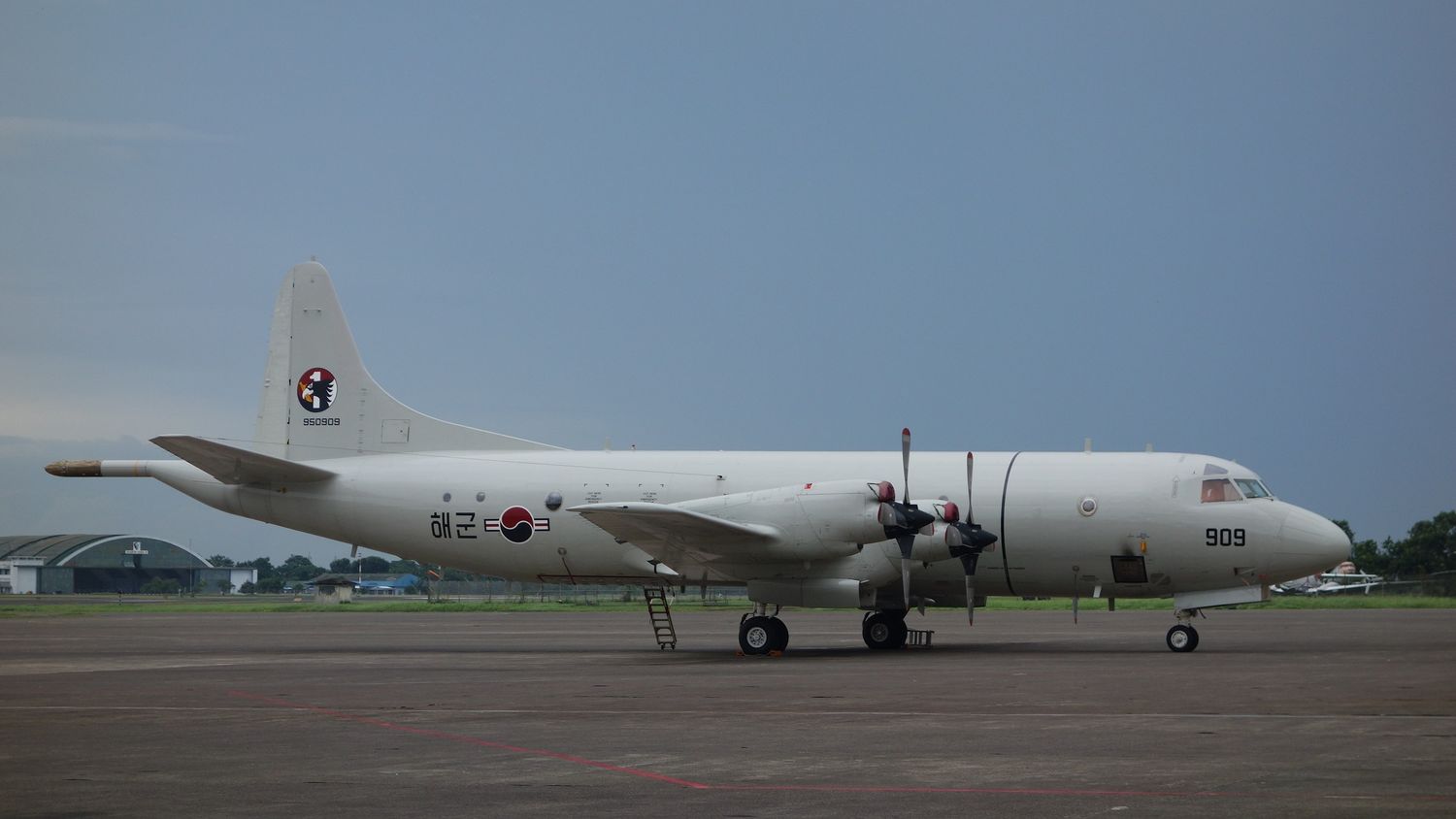 Avión de patrulla marítima P-3C Orion de la Armada surcoreana cae en zona montañosa cercana a Pohang: Esto sabemos