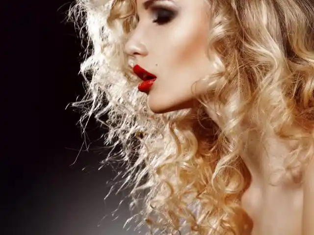 Cómo conseguir más volumen en el pelo 