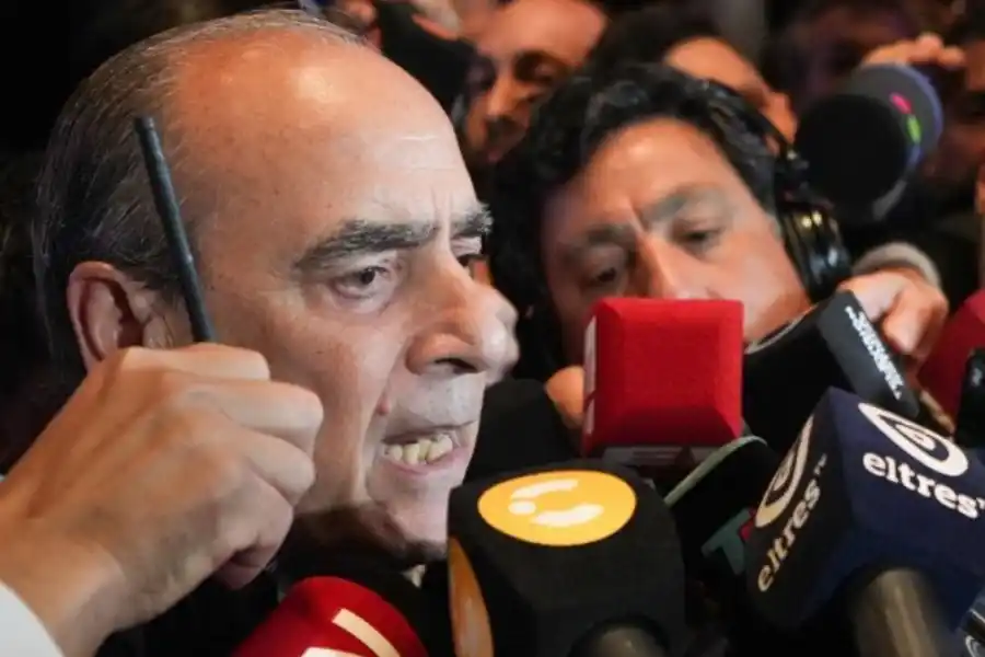 En el búnker de Milei descartaron la victoria en primera vuelta y proyectan un escenario de balotaje