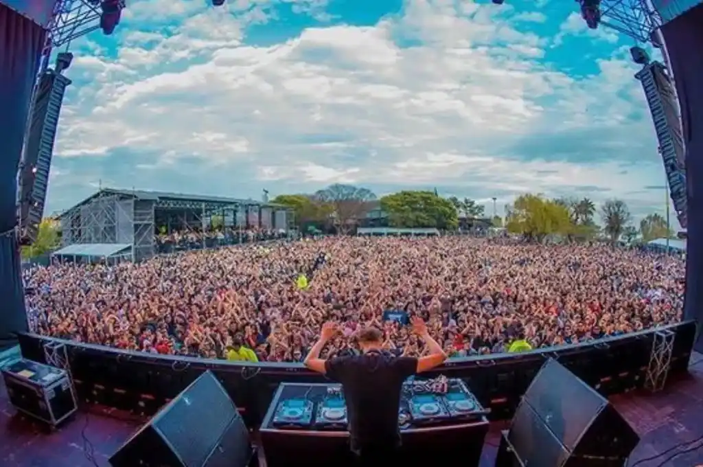 Buenos Aires: murió un joven por consumo de éxtasis en una fiesta electrónica