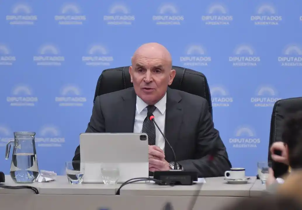 El diputado nacional José Luis Espert confirmó que su objetivo político a mediano plazo es competir por la Gobernación de la provincia de Buenos Aires en 2027.