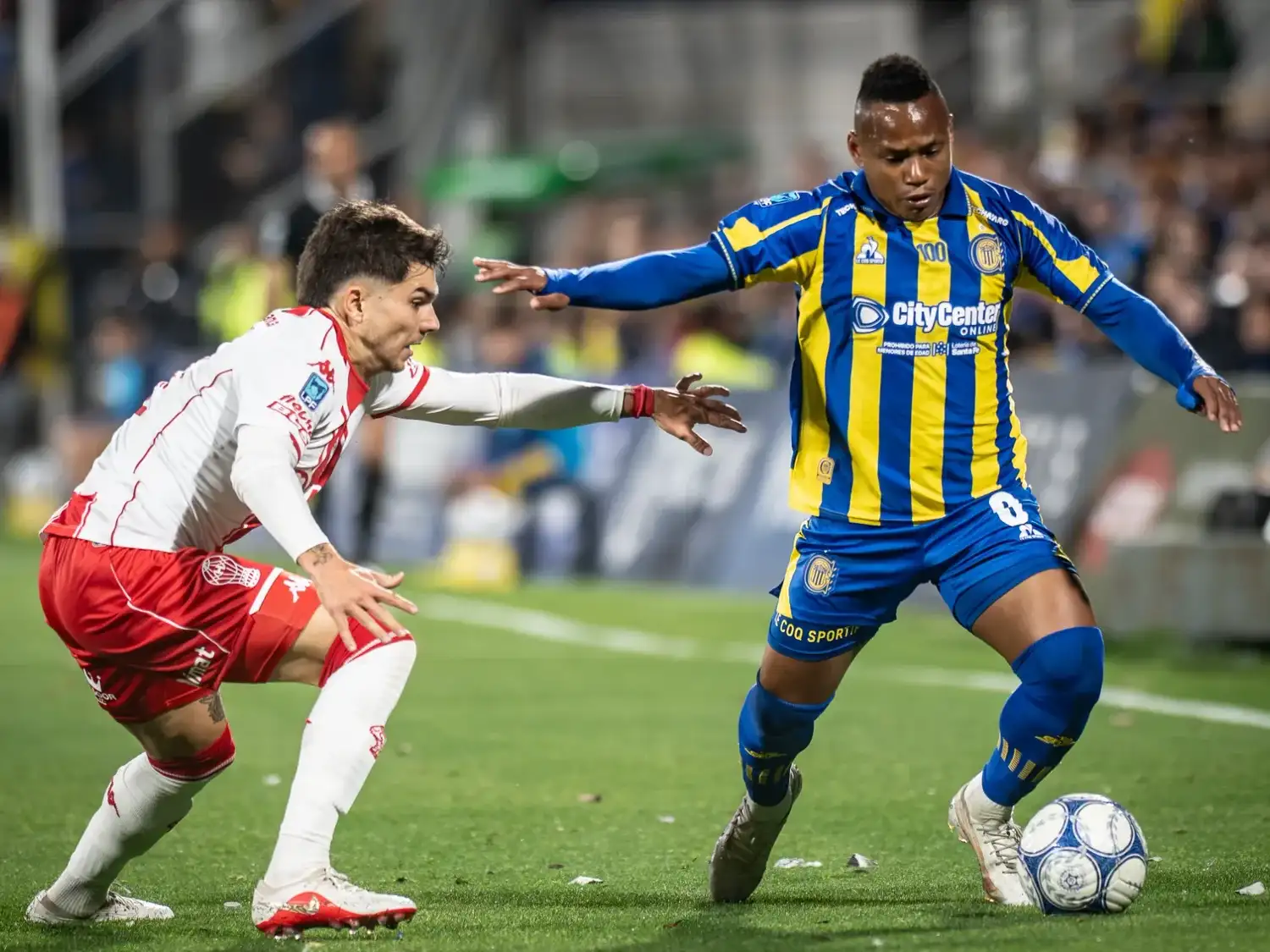 Campaz, una de las figuras en la noche de Rosario.