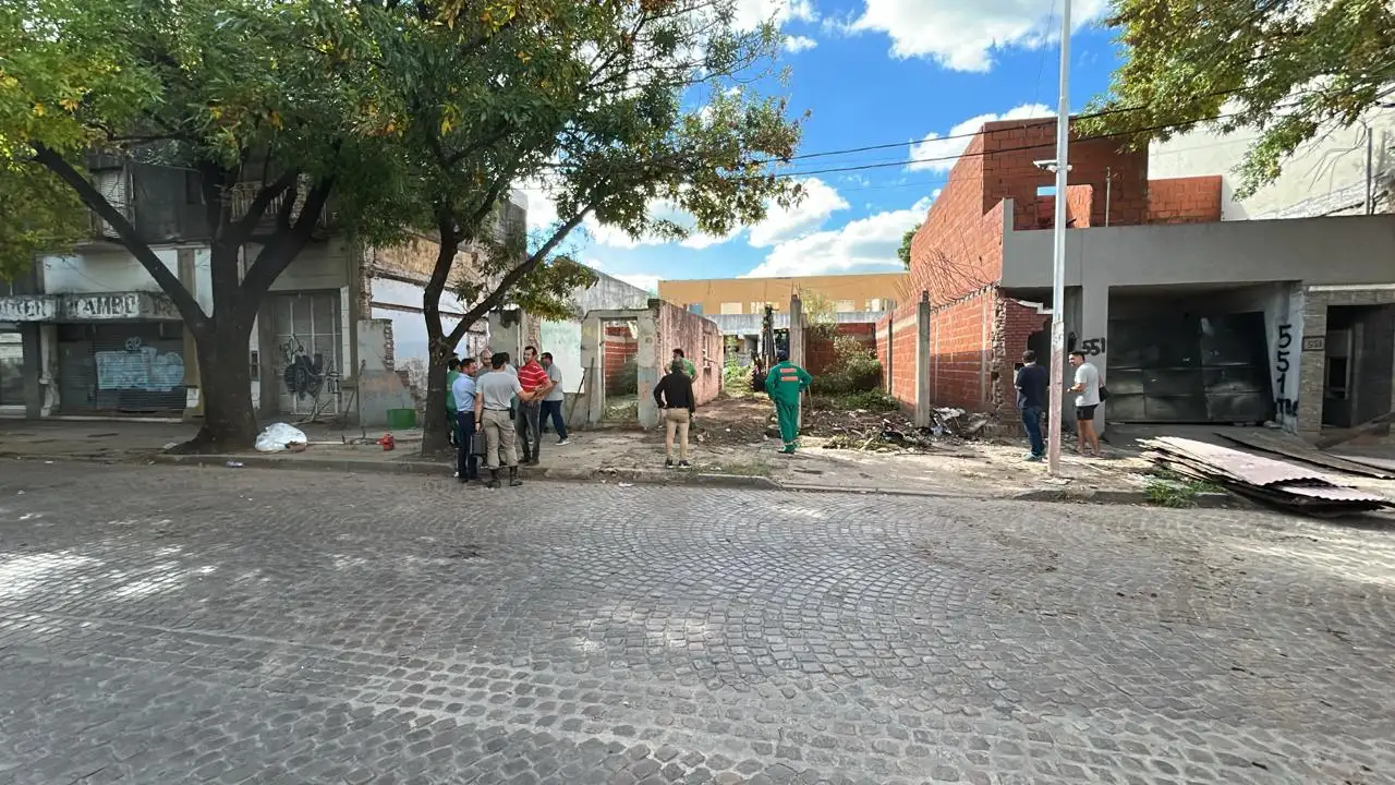 complejo usurpado av mitre