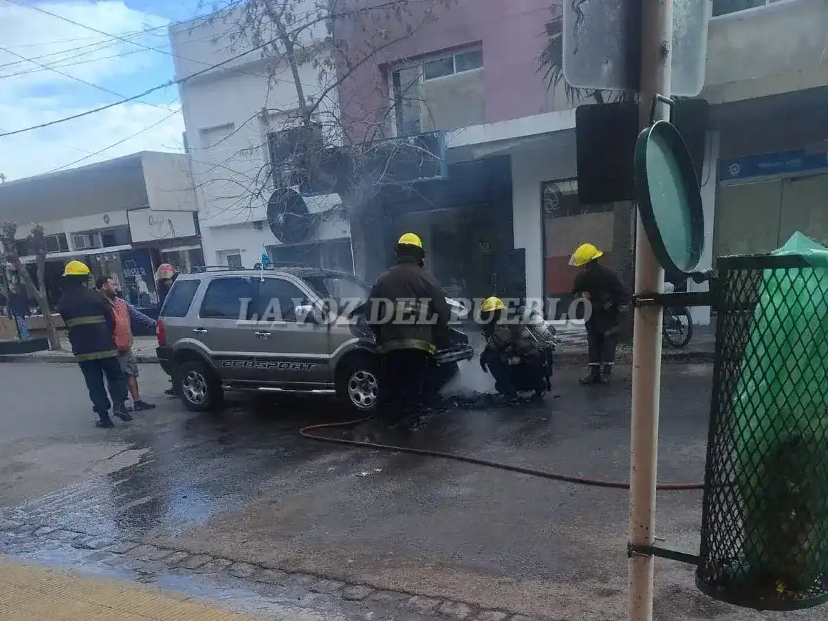 Incendio de un automóvil
