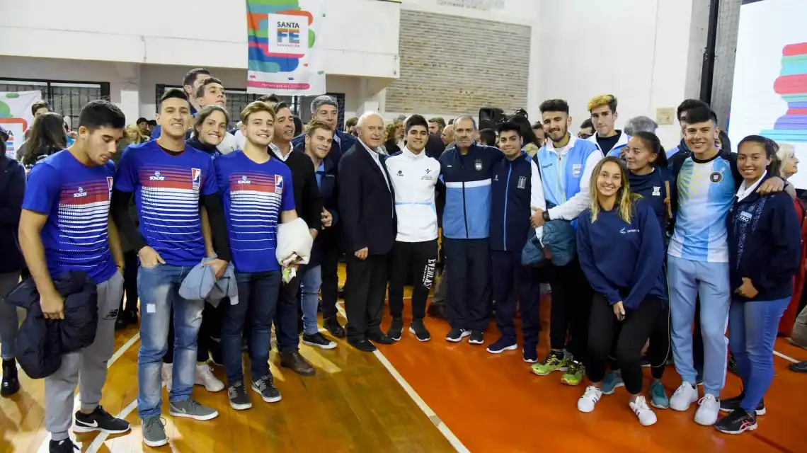 Innovadora escuela secundaria del programa Nueva Oportunidad