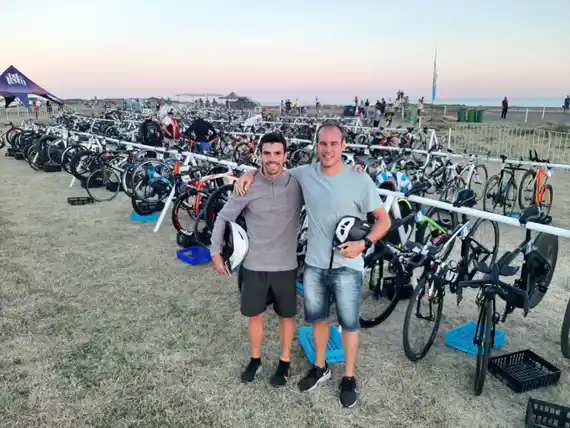 Representantes de Escualo compitieron en Viedma