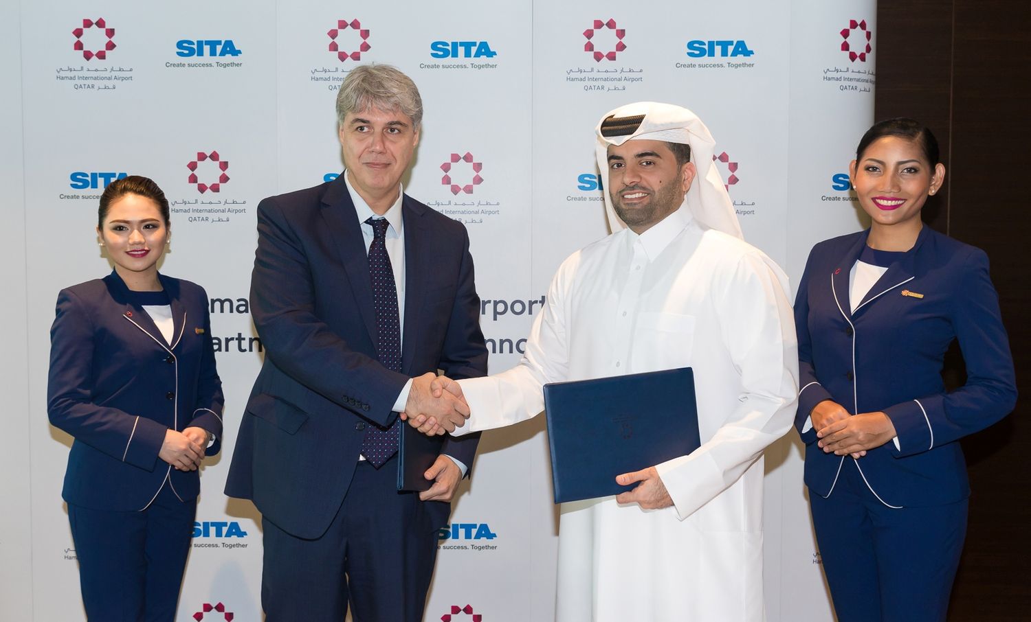 SITA y el aeropuerto de Doha firman convenio para implementar innovaciones tecnológicas