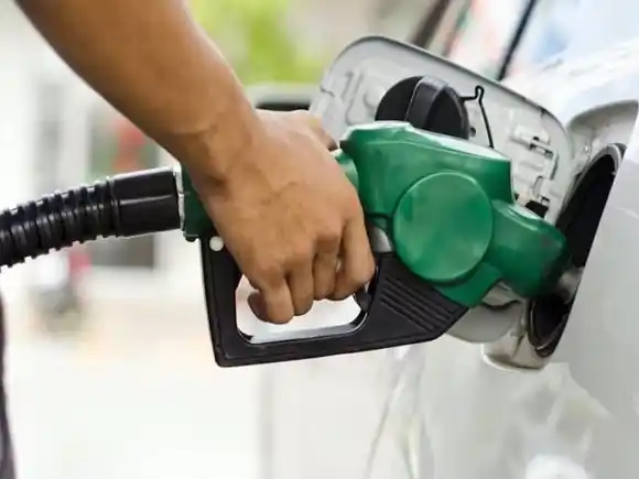 En todo el país se desploma la venta de combustibles