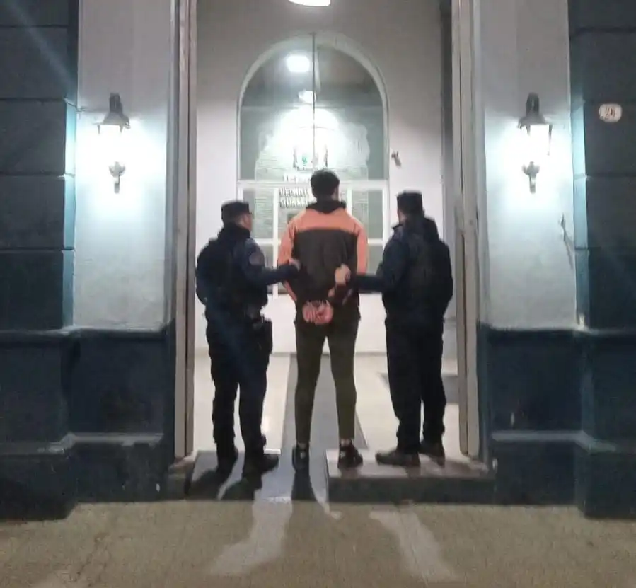 Apuñalaron a un joven a la salida de un boliche cerca del Corsódromo