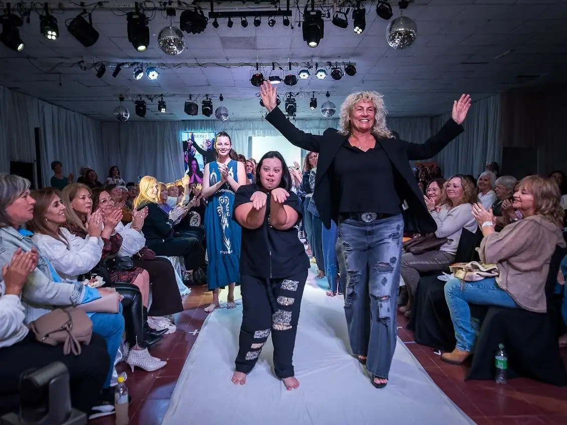 Una verdadera fiesta de la moda y la comunidad.