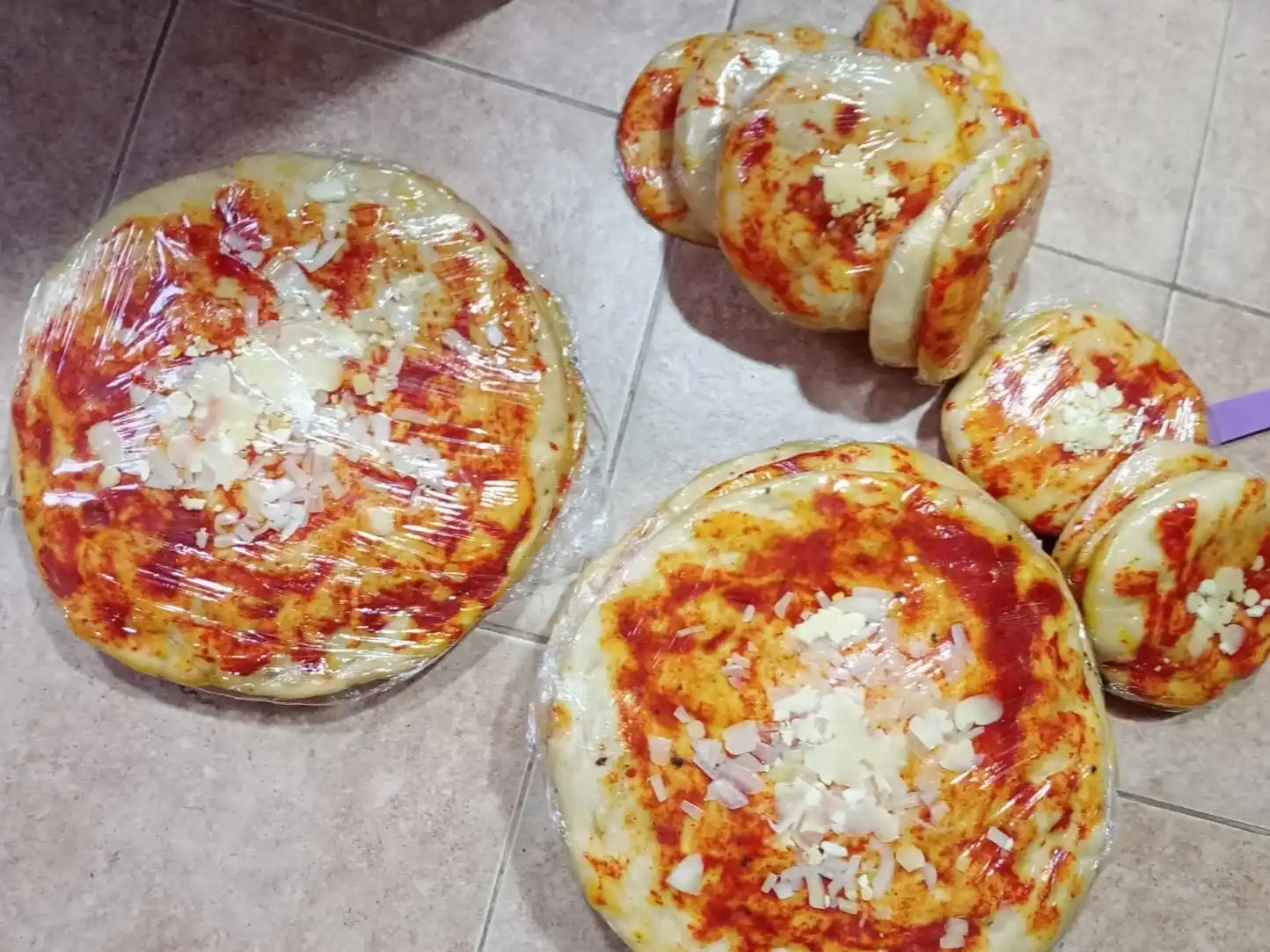 Las pizzas y pre-pizzas presentaban irregularidades sanitarias. Foto: Gentileza.