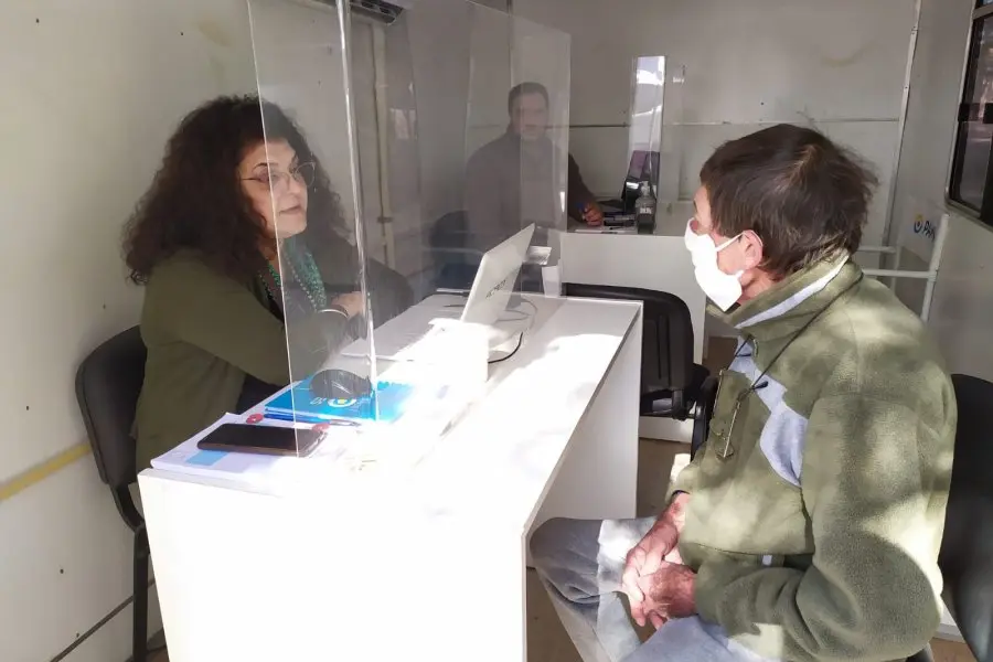 PAMI y ANSES realizaron más de 40 trámites y consultas en Rafaela en Acción