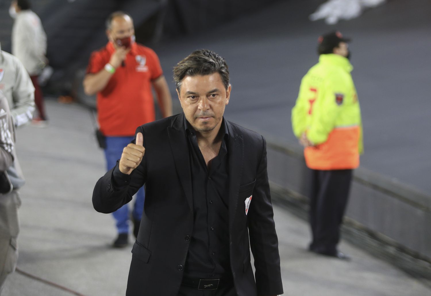 River trabajará en el país y se acerca a Quintero