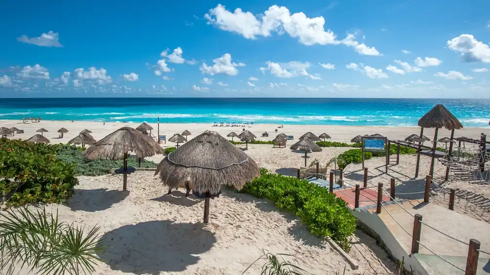 El Gobierno aconseja suspender viajes de egresados 