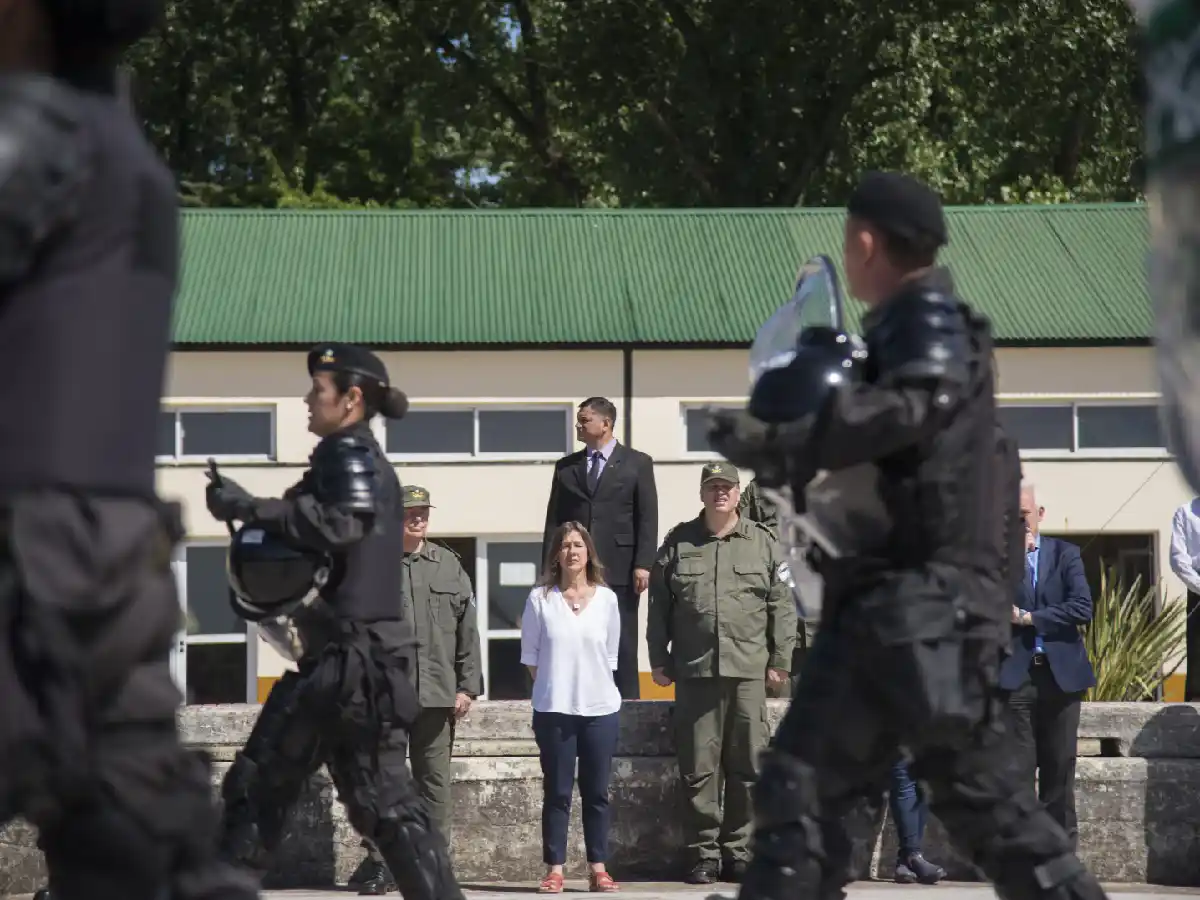 Militares y fuerzas de seguridad con escalas bajas recibirán una suma de 4 mil pesos