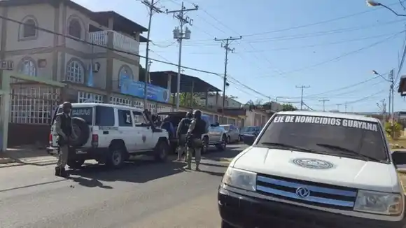 LIMPIÓ EVIDENCIAS PARA ESCAPAR: un hombre mató a su amigo de un golpe en la cabeza con la tapa de una olla de presión