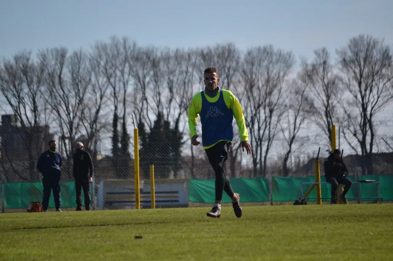 FOTO PRENSA SANTAMARINA Spinaci, en el predio Centenario.