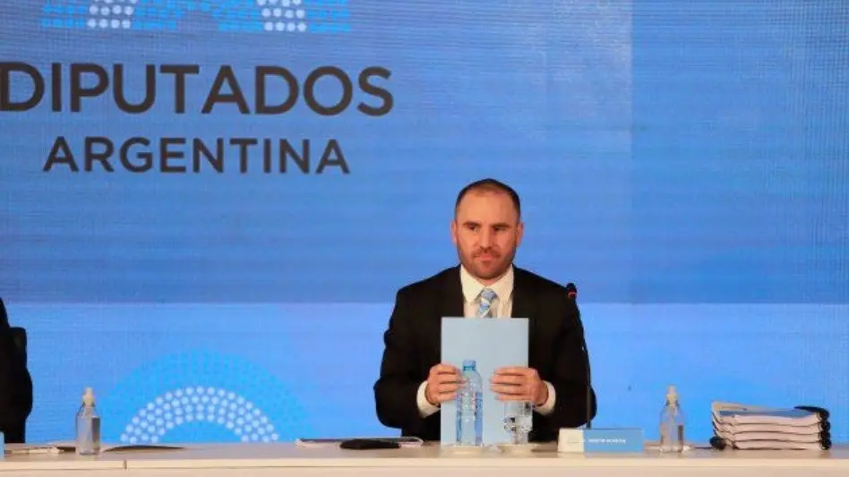Gobierno presentó el Presupuesto 2022: con dólar a $131, inflación del 33% y crecimiento del 4%