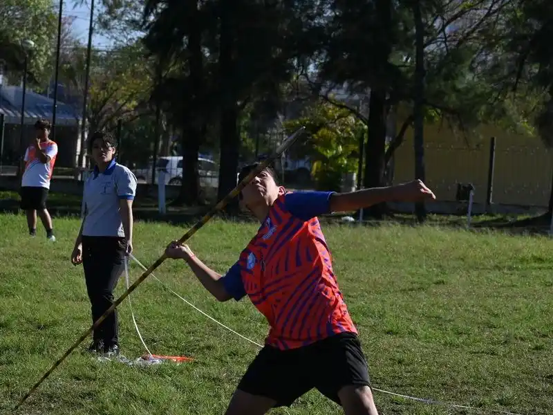 El provincial de atletismo 
sub 15 completó sus podios