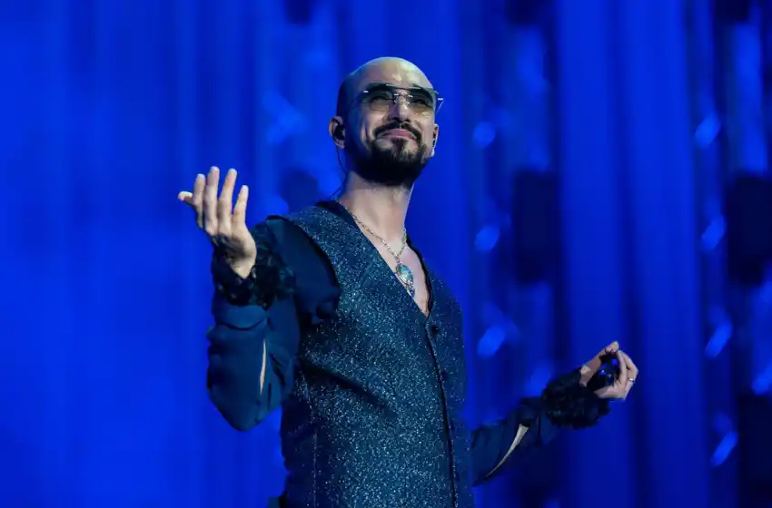 DIRECTV emitirá un concierto íntimo de Abel Pintos en exclusiva para Latinoamérica