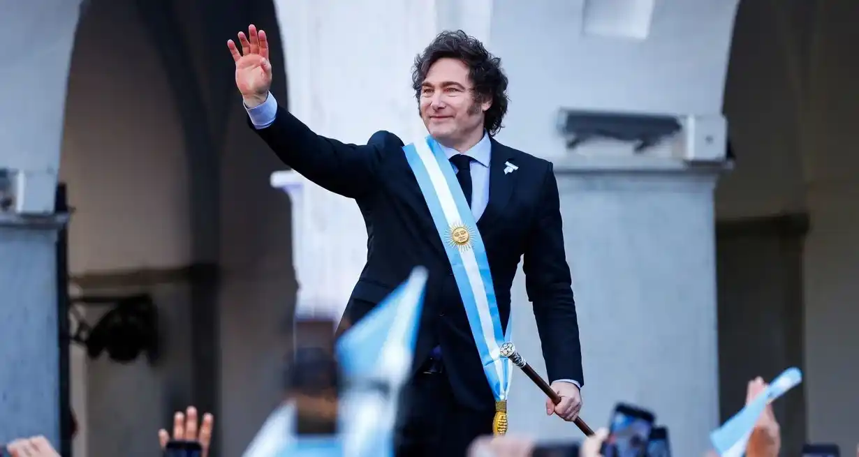 El spot finaliza con un fragmento del discurso presidencial en el acto del 25 de mayo. Foto: Reuters