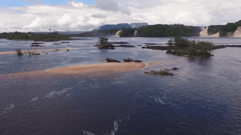 Parque Nacional Canaima: «En peligro de extinción por una Fiebre del Oro»