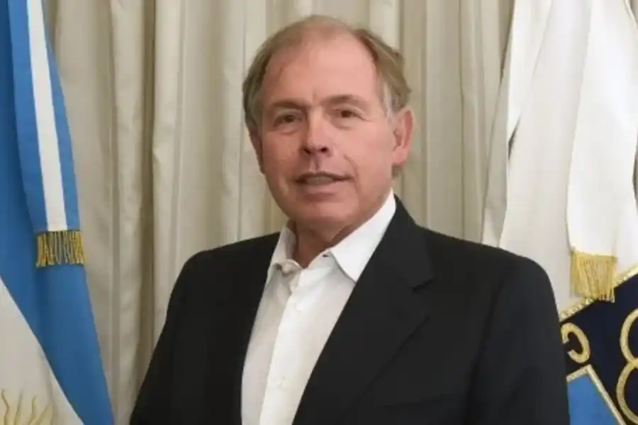 Siguen las modificaciones: la Cancillería argentina removió al embajador en España y al cónsul en Nueva York