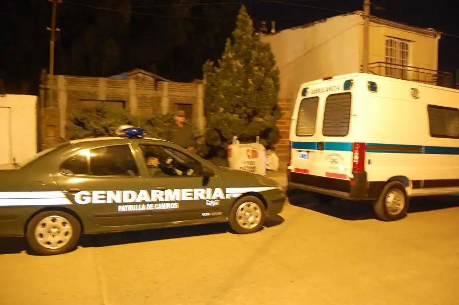 Gendarmería realizó dos allanamientos en busca de narcóticos