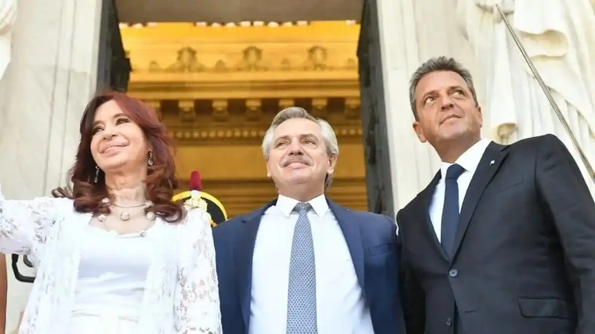 El acto que podría unir a los tres principales referentes del frente oficialista se celebra el domingo