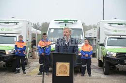 Frigerio entregó 20 ambulancias y anunció la creación de una red de traslado interhospitalario