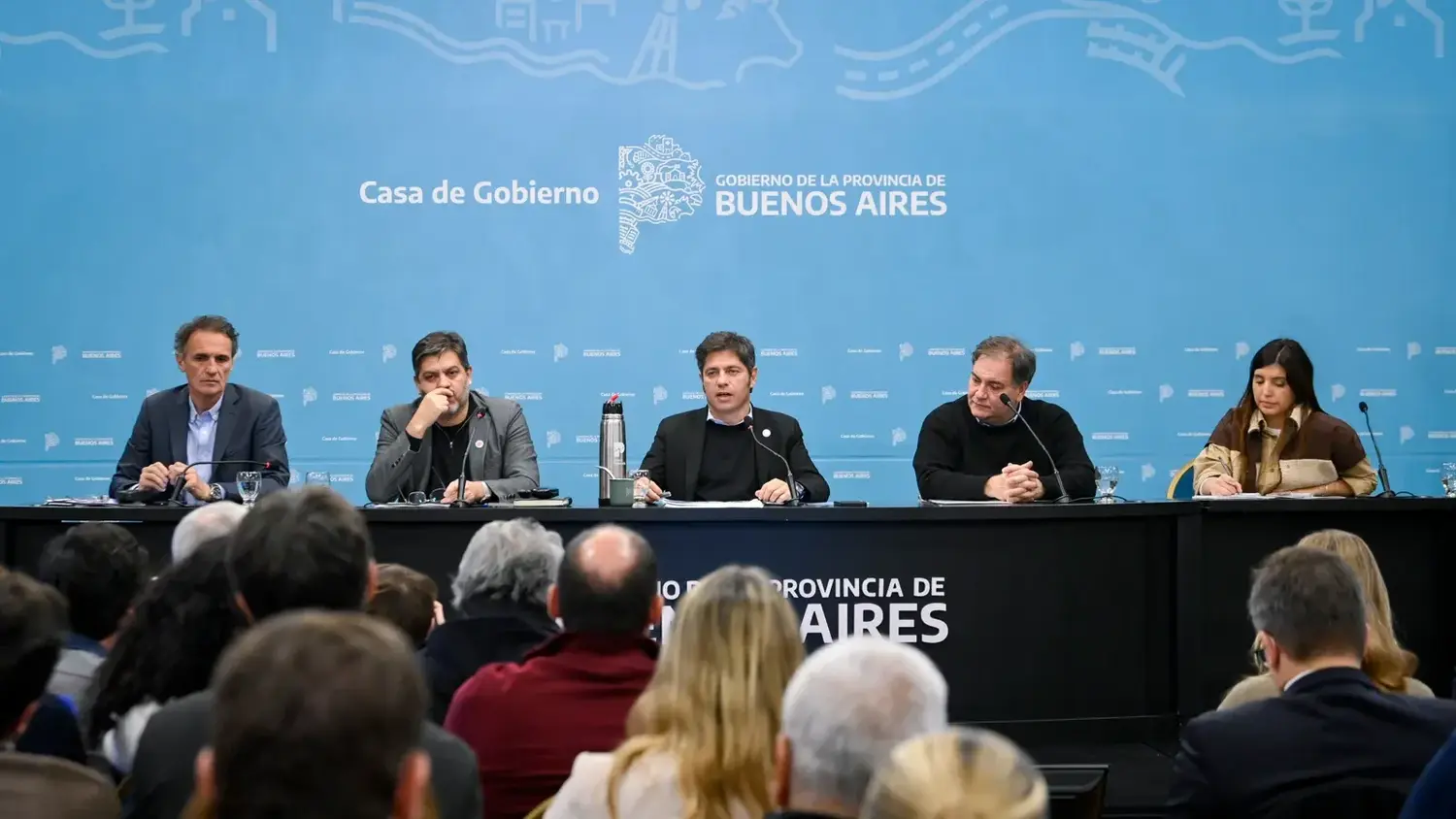 El Gobernador encabezó el lanzamiento del plan integral junto a funcionarios de áreas clave.