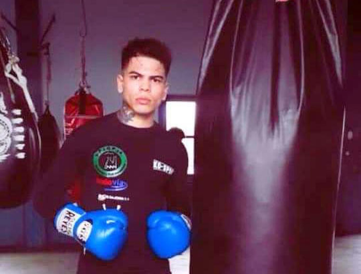 Boxeador profesional se radicó en nuestra ciudad a la espera de poder volver al cuadrilátero