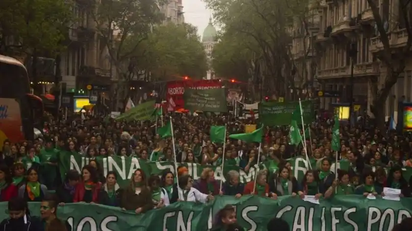 Aborto: convocan “pañuelazo” verde para el 19F