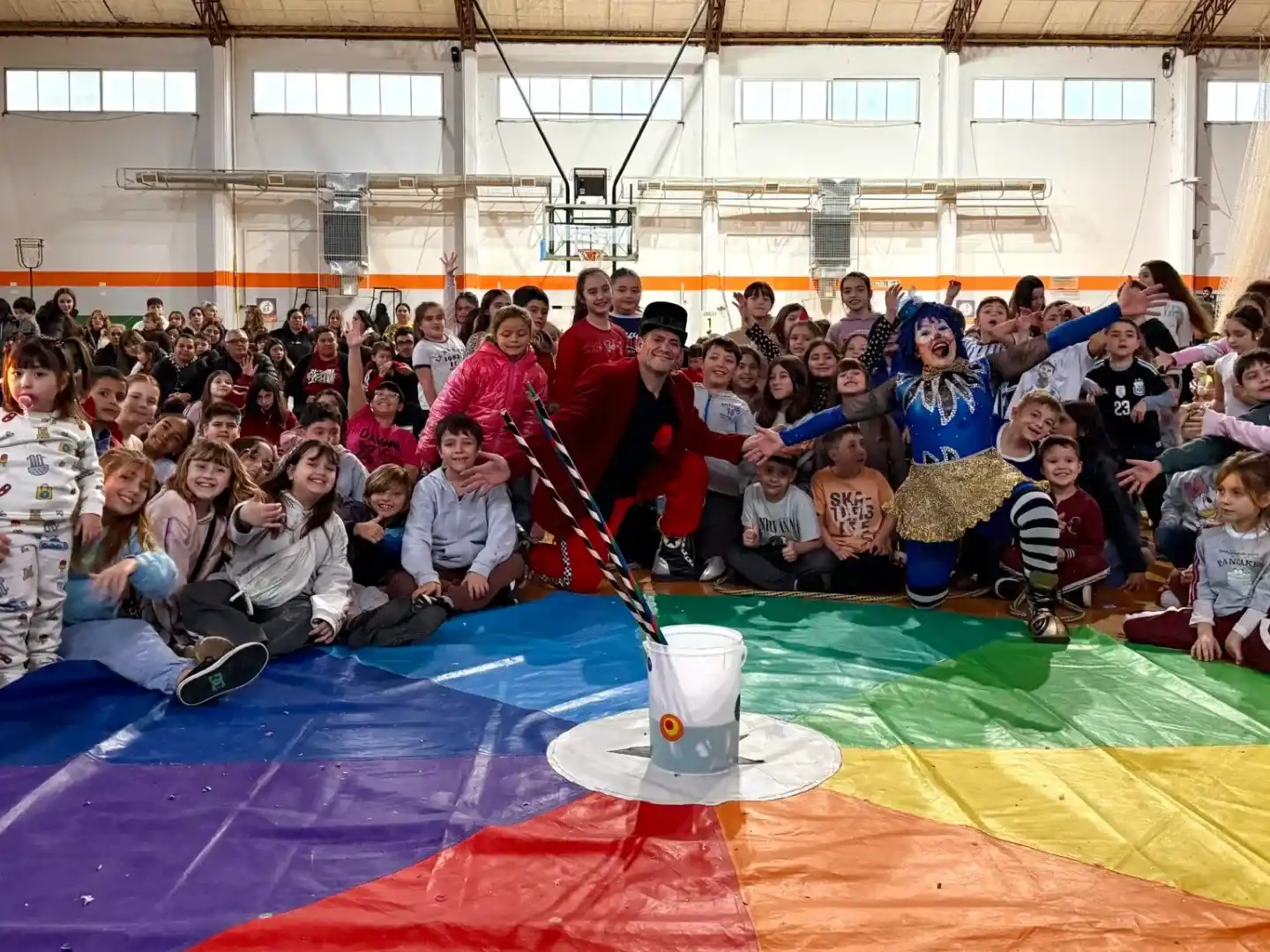 Circo. Una tarde de diversión para grandes y chicos