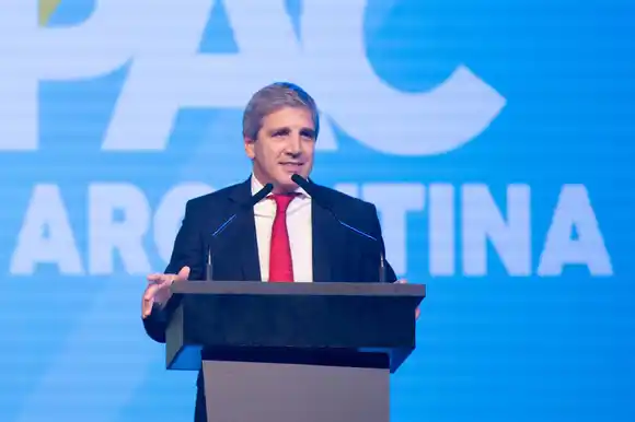 El Gobierno extendió el superávit en noviembre y ya acumuló 2,1% del PBI en lo que va del año