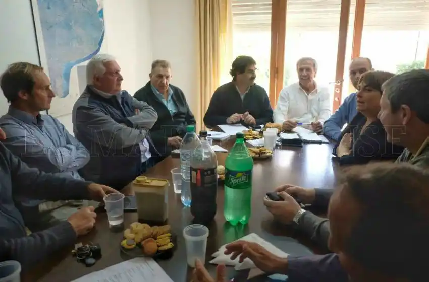 Provincia se reunirá en la ciudad por la migración de barcos al sur